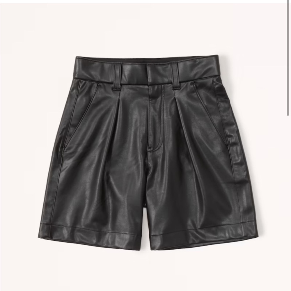 Abercrombie vegan leather shorts size XS NWT